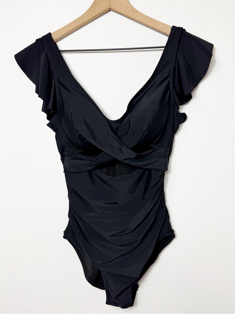 B2PRITY One Piece Swimsuit Women's Small NWT